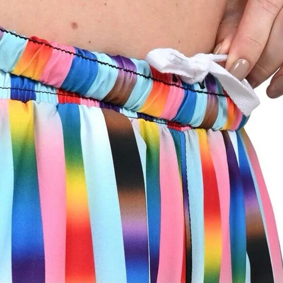 Under Armour Flex Woven Athletic 5 inch Pride Shorts Rainbow Size 3X - Picture 7 of 12